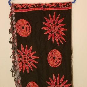 Never been used Sarong